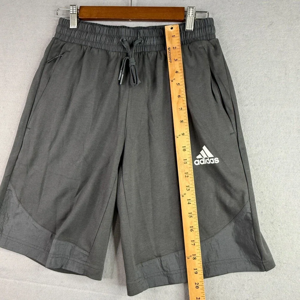 Adidas GG Fresh Athletic Shorts Mens Small Gray Cotton Blend NWT Drawstring